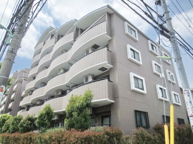 建物外観　★仙川駅徒歩９分・買い物・生活便利です★