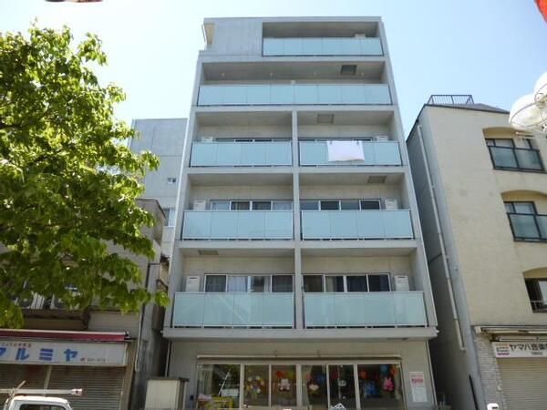 建物外観　おしゃれなデザイナーズ物件です