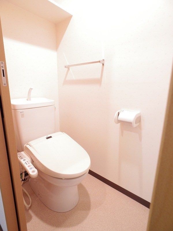 トイレ　※別号室写真