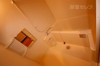 バス・シャワールーム　バスルーム