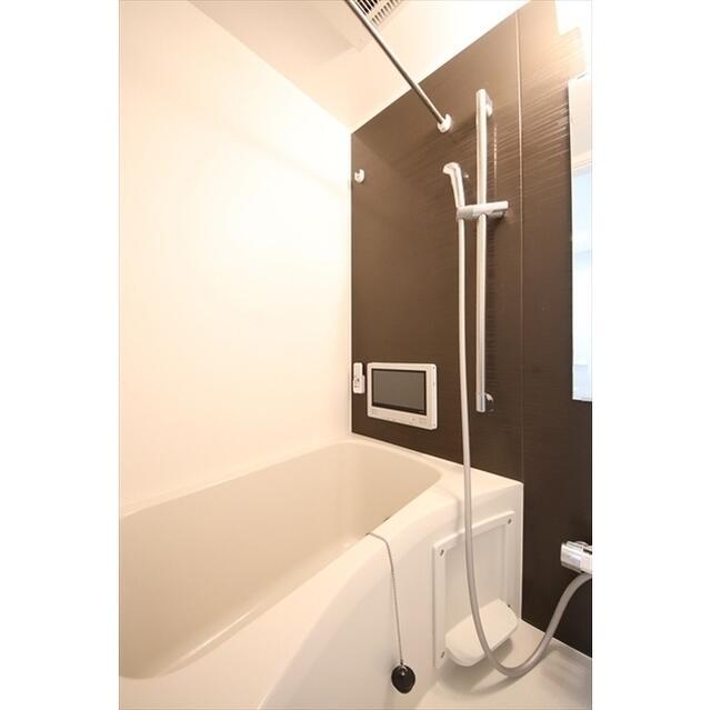 バス・シャワールーム　?