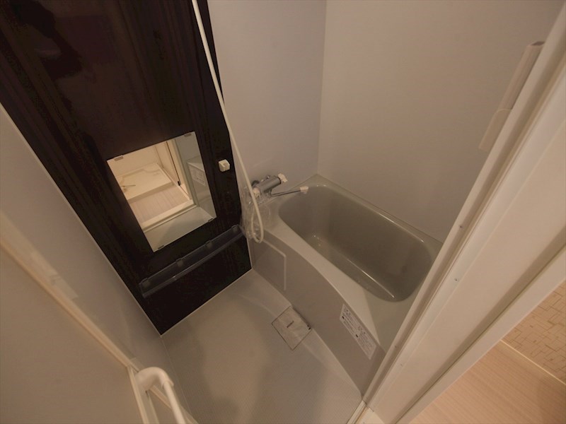 バス・シャワールーム　バスルーム　浴室暖房乾燥機付き