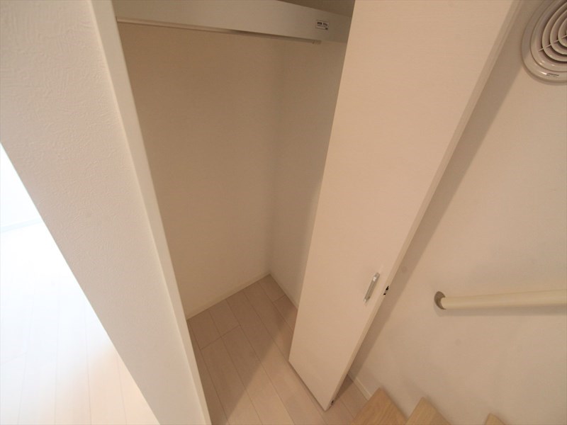 収納　クローゼット（収納充実してます）