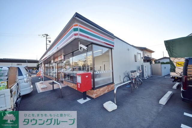 コンビニ　セブンイレブン 東久留米八幡町3丁目店（コンビニ）まで390m
