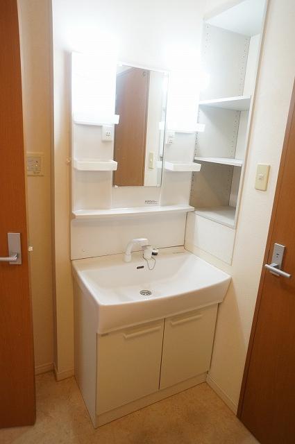 洗面設備　洗面・脱衣