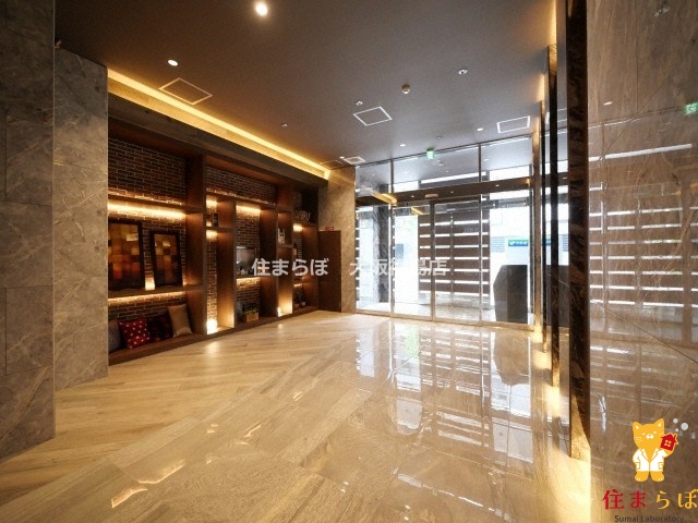 エントランス　共用部の印象も大切に