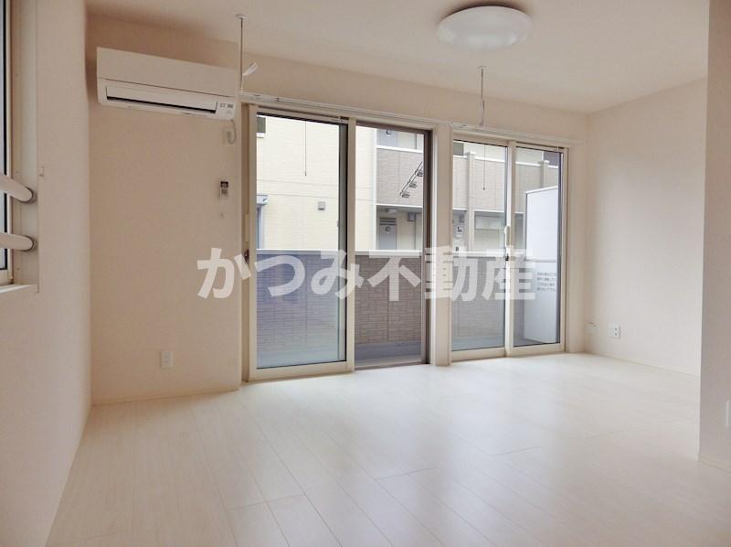 居室・リビング　※他号室参考写真※