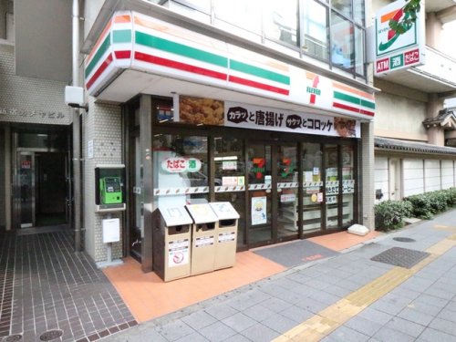 コンビニ　セブンイレブン 代々木3丁目店（コンビニ）まで1074m