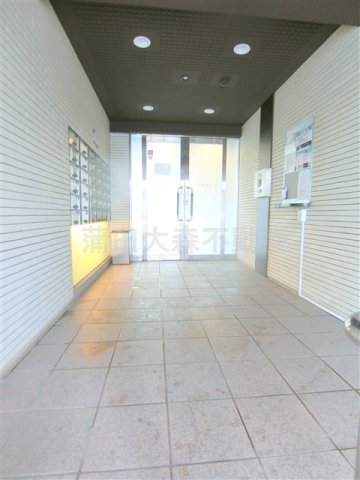 エントランス　エントランス　オートロック付