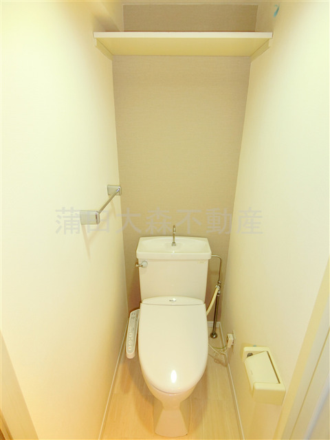 トイレ　トイレ　温水洗浄便座