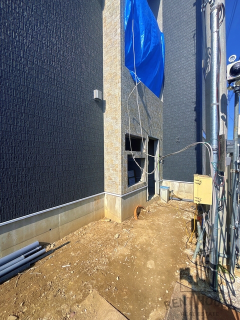 エントランス　外観（建設中）