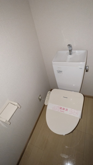 トイレ　洗浄便座