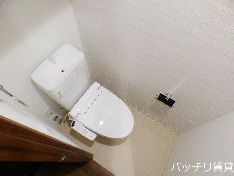 トイレ　同型タイプの為、現状を優先致します。
