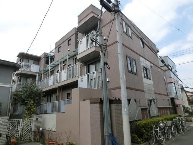建物外観　２０１４年築の築浅マンション