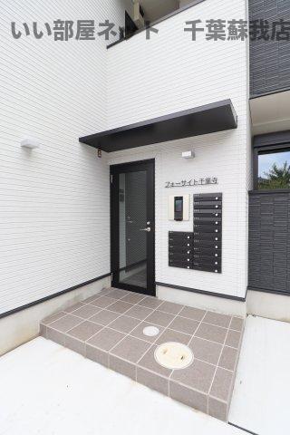 エントランス　安心オートロック付き！