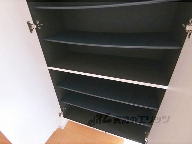 収納　下駄箱