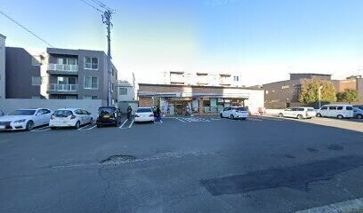 コンビニ　セブンイレブン札幌本町1条店（コンビニ）まで406m