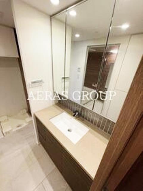 洗面設備　同仕様の別部屋画像