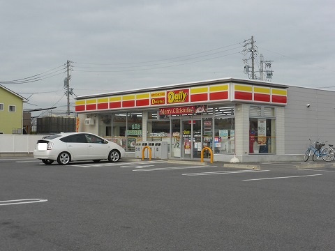 コンビニ　デイリーヤマザキ 知立鳥居3丁目店（コンビニ）まで369m