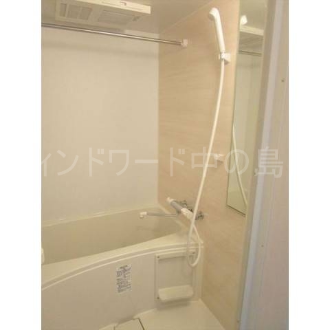バス・シャワールーム　詳細は、ウィンドワード中の島店までご相談下さい。