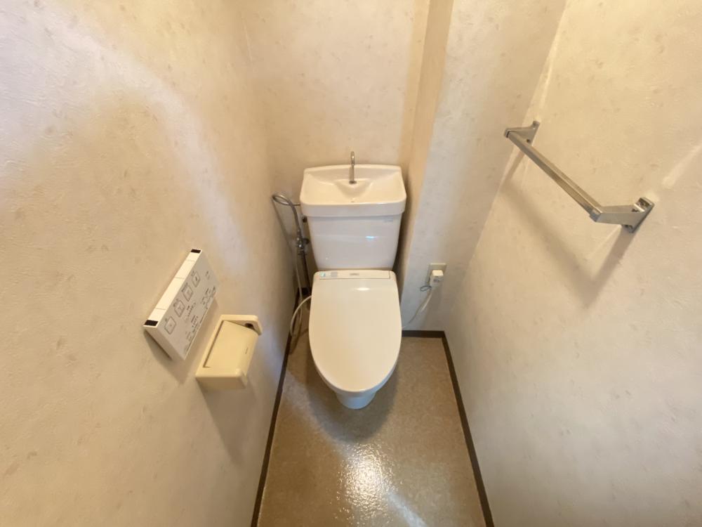 オード夙川のトイレ写真