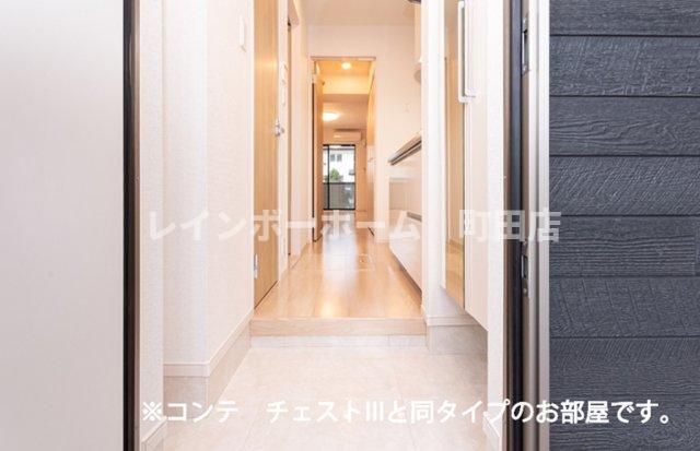 玄関　同施工会社参考写真