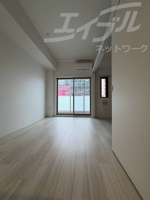 地下鉄長堀鶴見緑地線 蒲生四丁目駅 徒歩1分 10階建 築1年の居間写真