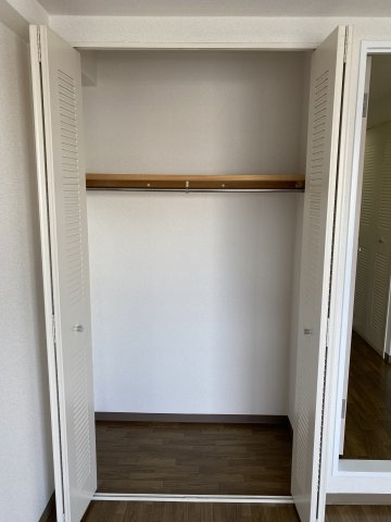 収納　前入居時の写真です
