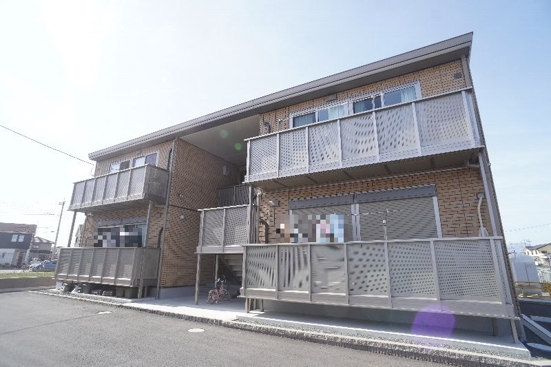 上毛電鉄 中央前橋駅 2階建 築4年の外観写真