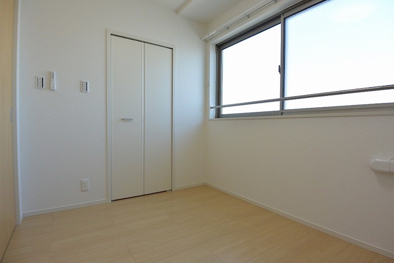 その他部屋・スペース　寝室となる洋4帖