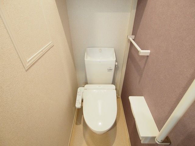 【ココメゾンIのトイレ】