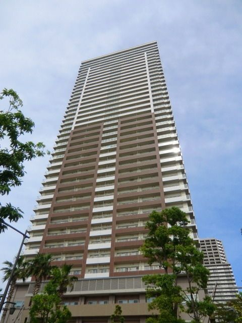 【荒川区南千住のマンションの建物外観】