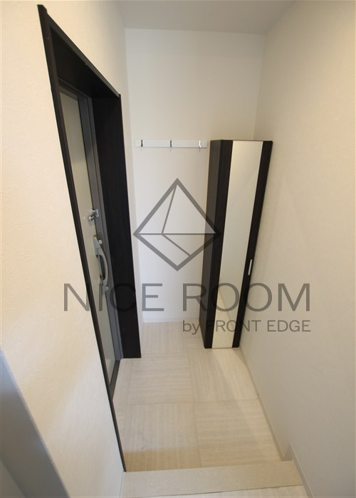 玄関　ONLYONE梅田北　玄関