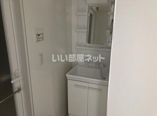 【柏市旭町のマンションの洗面設備】