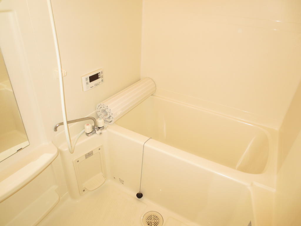 バス・シャワールーム　浴室（追焚機能付）
