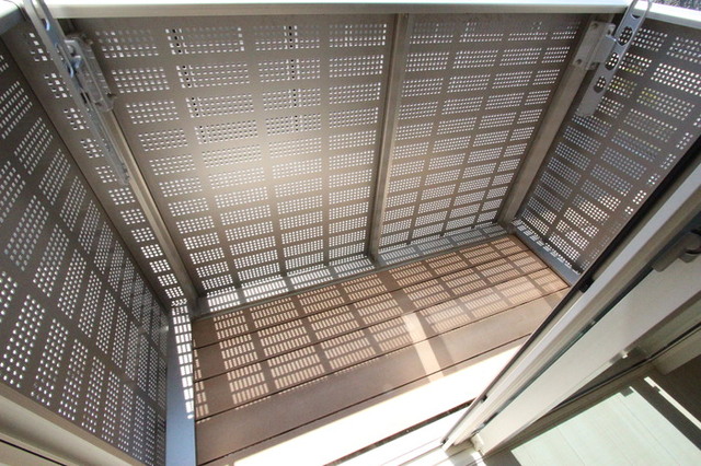 バルコニー　バルコニー