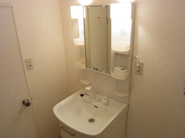 洗面設備　♪きれいな独立洗面台♪