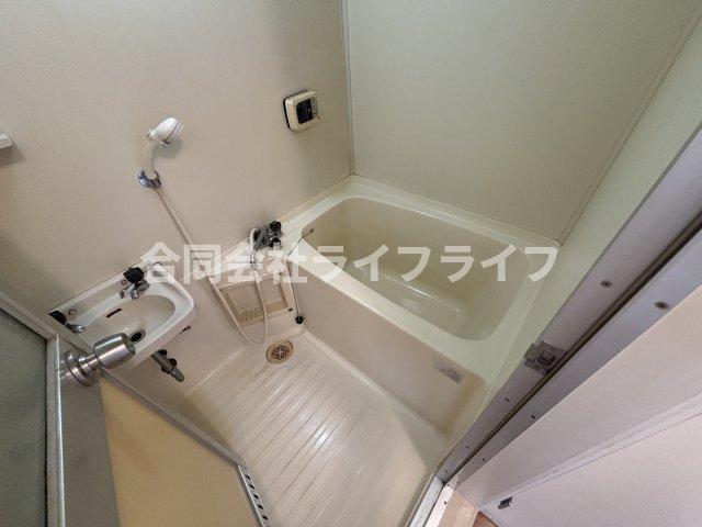 バス・シャワールーム　日々の暮らしに欠かせないお風呂です