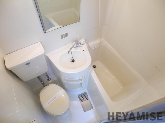 バス・シャワールーム　※類似間取りの別のお部屋の画像です※現況を優先します