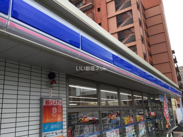 コンビニ　ローソン 久留米六反畑店（コンビニ）まで1977m