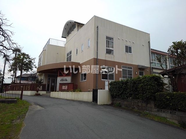 幼稚園・保育園　津福保育園（幼稚園・保育園）まで624m