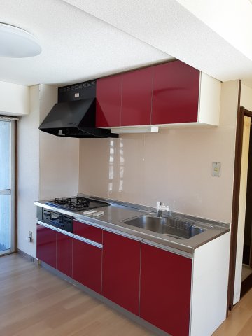 キッチン　現況が相違する場合は現況を優先致します。