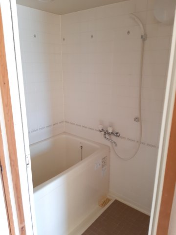 バス・シャワールーム　現況が相違する場合は現況を優先致します。