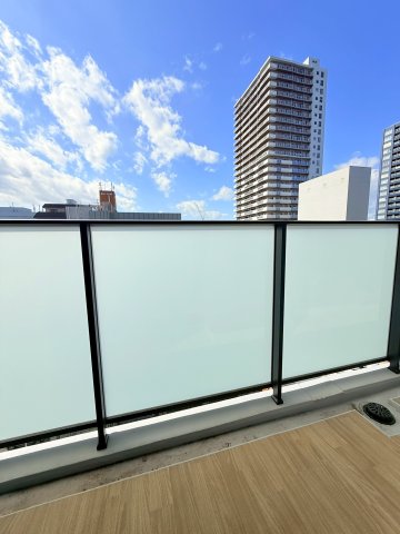 バルコニー　同シリーズ物件のモデルルームになります※現況優先