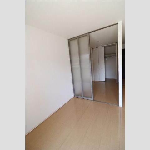 居室・リビング　室内