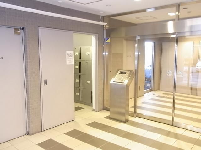 エントランス　エントランス