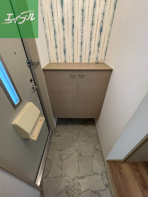 玄関　※別号室参考写真