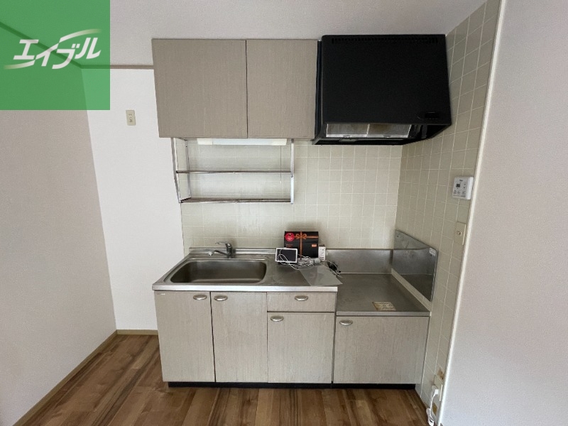 キッチン　※別号室参考写真