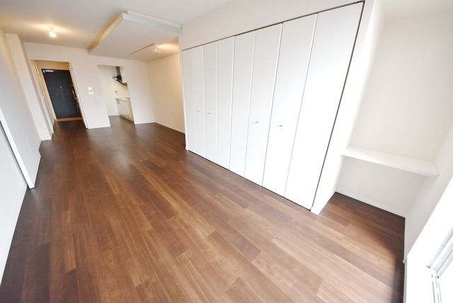 居室・リビング　参考写真の為、現況優先でございます。