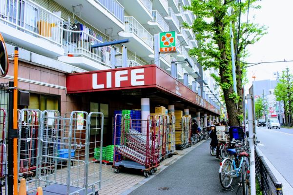 スーパー　ライフ南台店（スーパー）まで418m